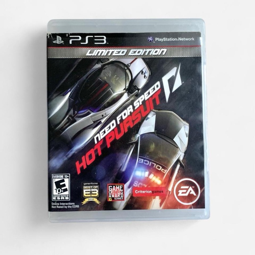 Sony Need for Speed: Hot Pursuit - PS3 Game (Black, Red)